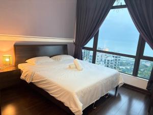 GYDEN STAYCATION PARTY HOME #Regalia Park Forest City for 13-15 Pax