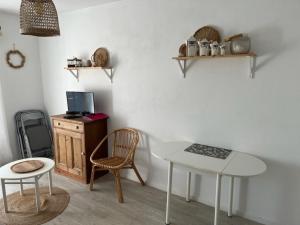 TT2, 3 minutes à pied de la mer