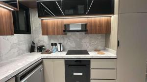 Premium 3BR Apartment with Sea View Al Khobar Al Bahr