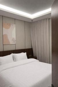 Luxurious and modern furnished room and lounge close to Kafd Towers