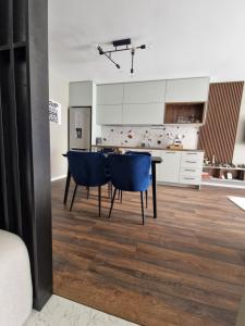 By The Pool Apartments #7