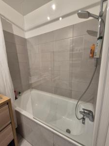 Appartement cosy près du RER