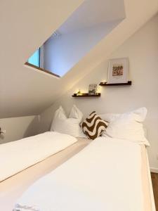 Urban Retreat - Park, Rest, Discover