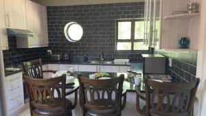 Houghton House Suites