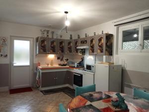 une pause quelque part au jardin des érables et des niwakis