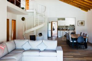 Surf & Yoga Retreats Portugal