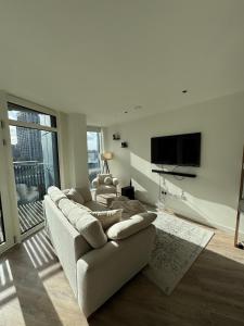Modern brand new 1-bed apartment in Canning Town