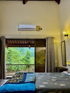 2 bhk Spacious Farmhouse Villa