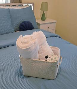 Blue Doors Residence between Disney and Tampa