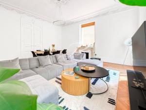 Le Bourgeois Spacious 3 Bedroom Apartment