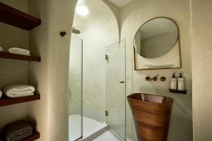 Hotel Adonis