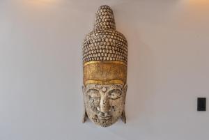 Amazing apartment with Private Luxury Sauna Jacuzzi Steam Room Pool Table