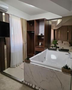 PETKOV5KI LuxuryApartment