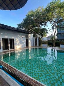 Himma prestige living condo- A duplex condo with 2 bedrooms