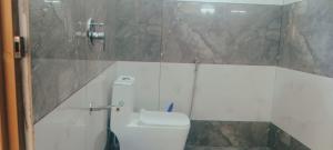 V Land Homestay