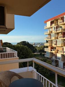 Cozy Apartment - Terrace and Pools