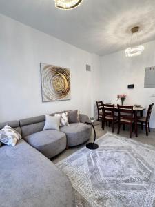 Modern & Cozy Apartment in Madinaty with Prime Location