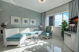 Burj Khalifa view - 2 BR apartment in Downtown