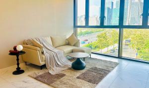 Metropole The Crest Thủ Thiêm Apartment by Atria