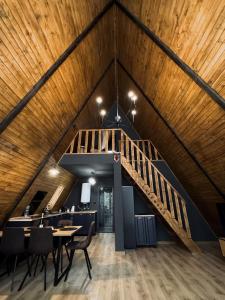 Lakewood Cabin - Surduc Lake