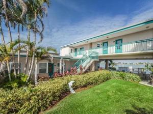 Paradise Lane-Dolphin View-On the Intercostal