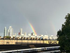 In the heart of London only steps from Buckingham Palace and Big Ben