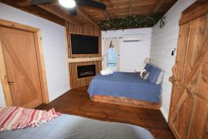 High Top cabin at Cabin Fever in NC