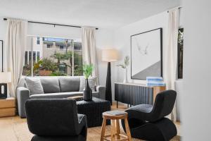 Ocean Paradise | Patio, Parking, BBQ, Location!