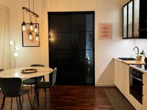 Elegant apartment with terrace