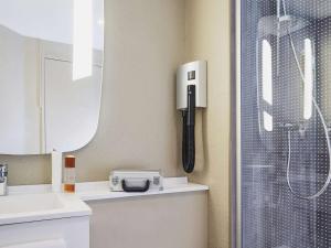 Standard Double Room room in ibis Toulon La Seyne sur Mer