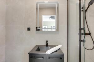 Modern and air-conditioned apartment in the heart of Le Marais