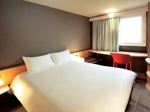 Hotels ibis Epinal Centre : photos des chambres