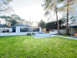 Kiwi Pines forest retreat!