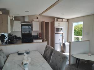 2-bed Hide-away Caravan at Ashbourne Heights