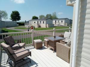 2-bed Hide-away Caravan at Ashbourne Heights