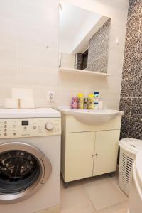 Old Town Golden Solace