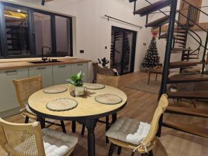 Axpoele Goed - A warm home in nature, close to cities & culture