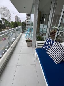 Luxury apartment for 4 people in Playa Mansa