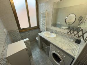 San Girolamo Apartment - Near Trastevere