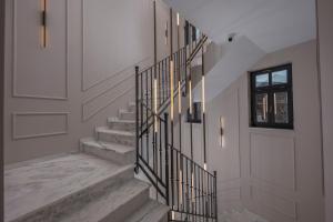 Mountain Pine Luxury Suites