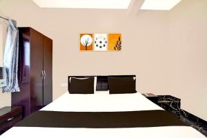 Radha Krishna Palace Banquet Hall and Rooms