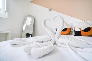 Quiet air-conditioned studio - close to Batignolles