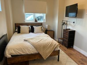 Cosy corner close to the airport