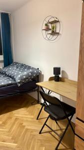 Rooms in Warsaw - P13-19