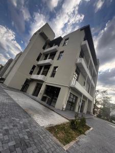 Coloana Park apartments