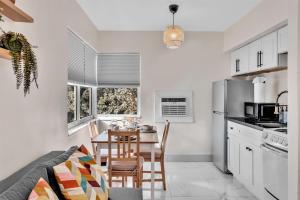 Santorini Blu Boutique Beach Studio Steps to Ocean