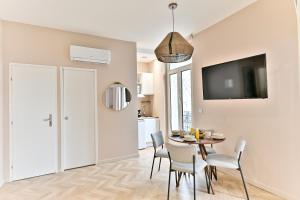 Charming, cozy and air-conditioned Paris 17