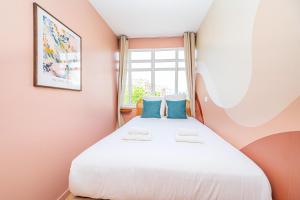 Designer & Air-Conditioned Apartment 2BR, Paris 17