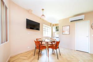 Designer & Air-Conditioned Apartment 2BR, Paris 17