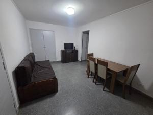 2 Ambientes a 1 cuadra de la playa